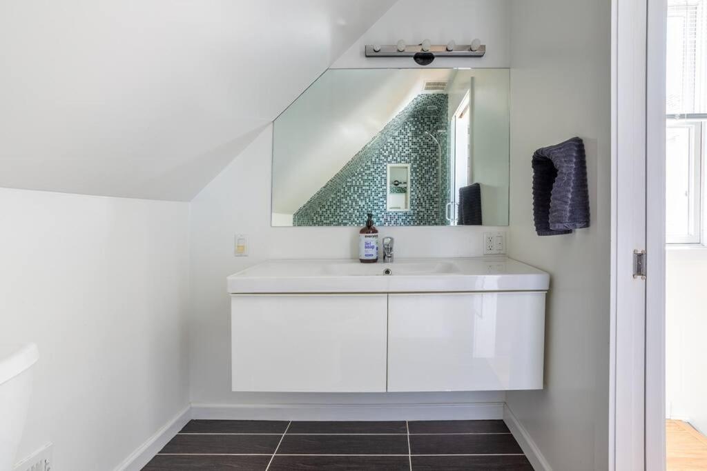 Apartment Duplex 3 Bed 2 Bat Steps From Lincoln Square Chicago