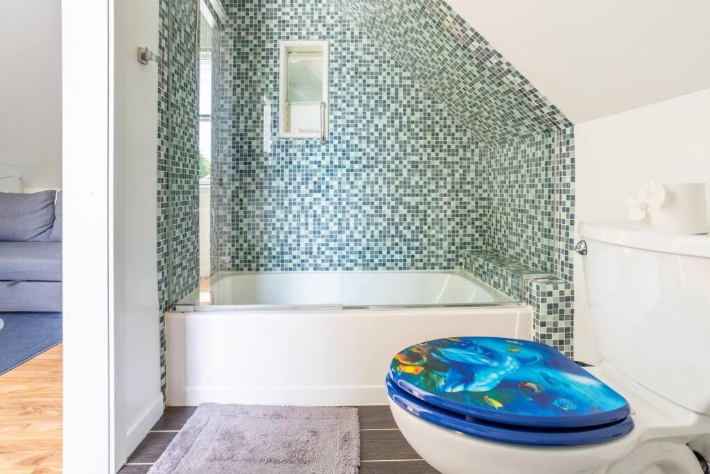 Duplex 3 Bed 2 Bat Steps From Lincoln Square Chicago